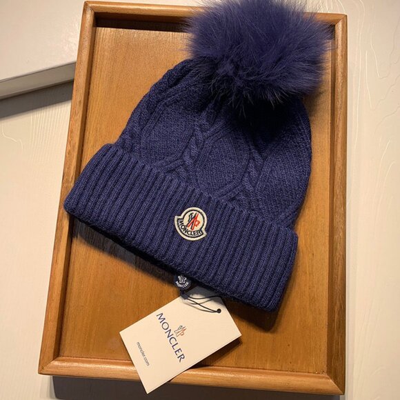 Moncler Unisex Knitted Hat - Picture 1 of 7